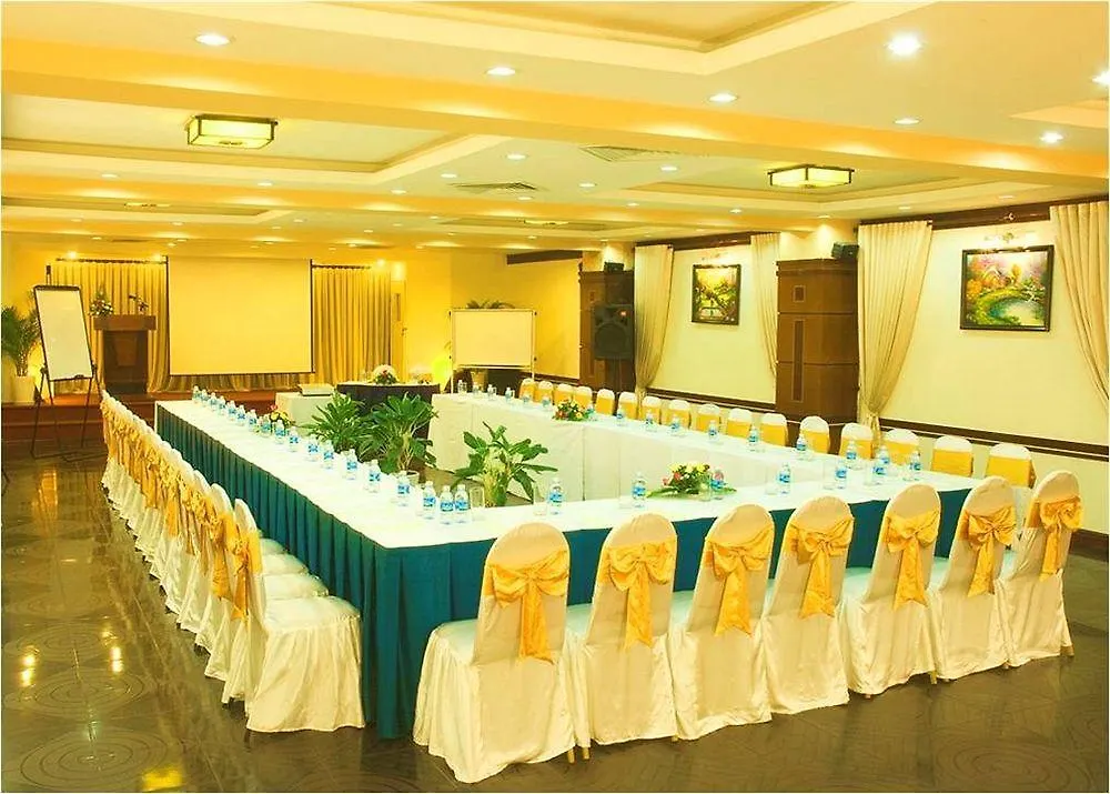 Thanh Binh 2 Hotel Хошимин