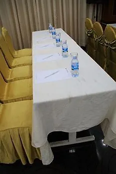 Thanh Binh 2 Hotel Хошимин